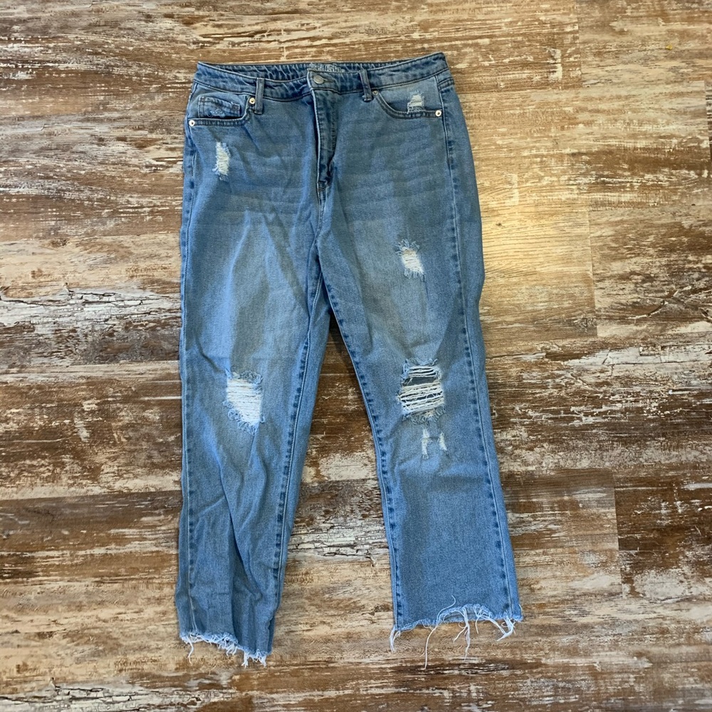 Distressed wild fable crop jeans